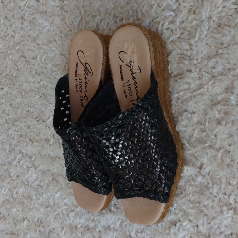 Jaimo Espadrilles Slip On. - Picture 1 of 10